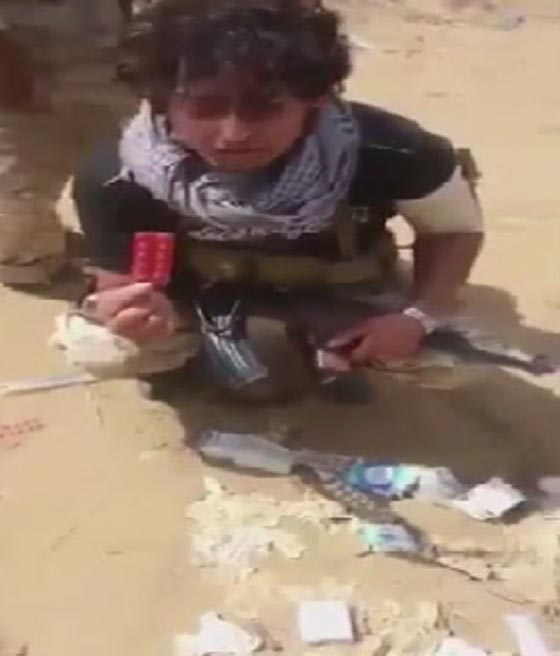 لماذا يتناول مقاتلو الحوثيين حبوب منع الحمل؟ شاهد الفيديو صورة رقم 1