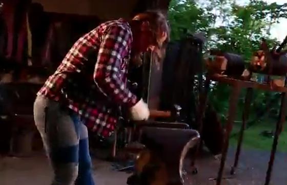 هكذا تحول جندي امريكي مفتول العضلات الى فتاة فاتنة.. شاهده صورة رقم 3