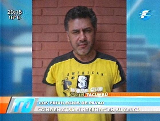 تاجر مخدرات شهير يفاجئ الشرطة بزنزانة من الاساطير صورة رقم 14