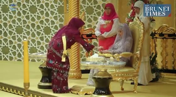  ابنة اغنى ملوك العالم تتزوج من شاب بسيط في حفل اسطوري.. فيديو صورة رقم 6