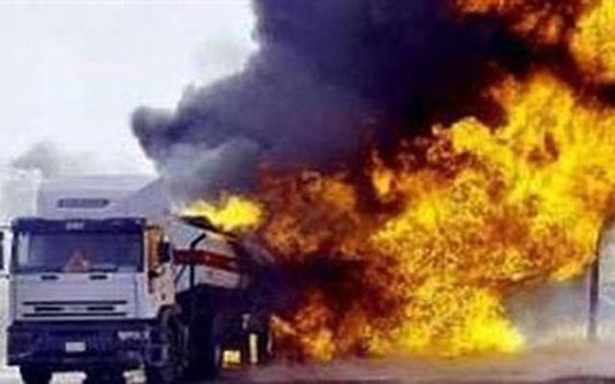 فيديو وصور: شجاعة سعودي تمنع كارثة انفجار شاحنة مشتعلة  صورة رقم 1