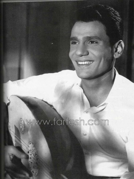 فيديو نادر: عبدالحليم حافظ، يتوقع النجاح لهاني شاكر واحمد السنباطي صورة رقم 10