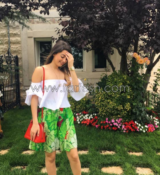 صور ماريتا الحلّاني بدون مكياج تلهو برياضة ركوب الأمواج صورة رقم 8