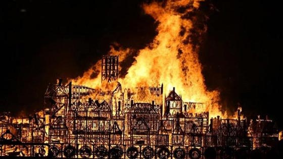 لندن تعيش ذكرى الشر الشيطاني الذي احرق بيوتها عام 1666 صورة رقم 3