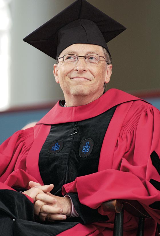  تعلّم من الاثرياء لتصبح منهم: 5 نصائح من بيل غيتس اغنى الاغنياء  صورة رقم 3