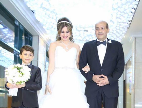 صور فنانين ومشاهير دخلوا القفص الذهبي بعد سن الخمسين صورة رقم 1
