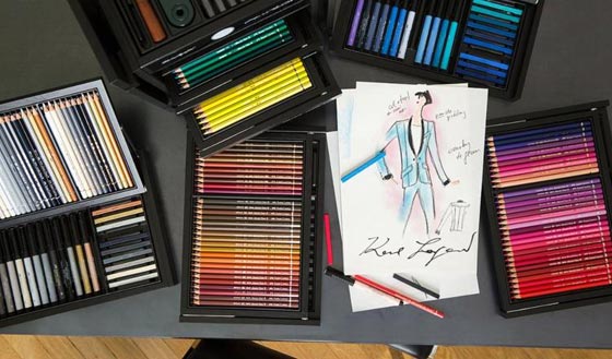 للمصممين والفنانين: صندوق (كارل) من دار شانيل للازياء بـ3000 دولار! صورة رقم 8 للمصممين والفنانين: صندوق (كارل) من دار شانيل للازياء بـ3000 دولار! صورة رقم 8