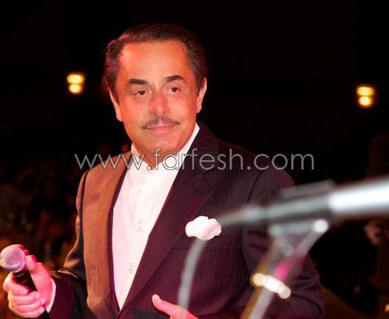 فيديو ملحم بركات يطرد مصورا عن المسرح بألفاظ بذيئة! صورة رقم 10