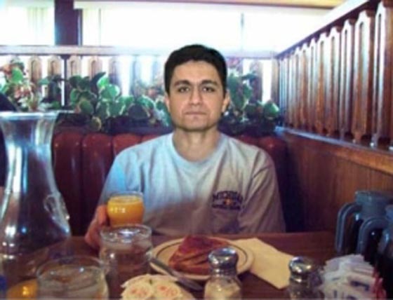  والدة أحد منفذي هجمات 11 سبتمبر: ابني على قيد الحياة في غوانتانامو صورة رقم 3