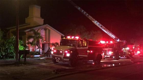 فيديو حريق المسجد الذي ارتاده عمر متين مهاجم نادي المثليين بفلوريدا، صورة رقم 1 فيديو حريق المسجد الذي ارتاده عمر متين مهاجم نادي المثليين بفلوريدا، صورة رقم 1