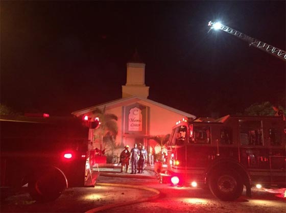 فيديو حريق المسجد الذي ارتاده عمر متين مهاجم نادي المثليين بفلوريدا، صورة رقم 2 فيديو حريق المسجد الذي ارتاده عمر متين مهاجم نادي المثليين بفلوريدا، صورة رقم 2