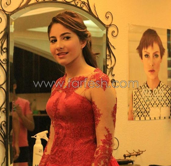 صور نجمات صغيرات تمردن على طفولتهن ليبرزن انوثتهن صورة رقم 3
