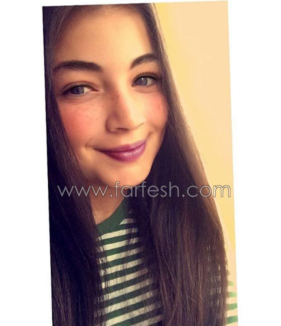 صور نجمات صغيرات تمردن على طفولتهن ليبرزن انوثتهن صورة رقم 20