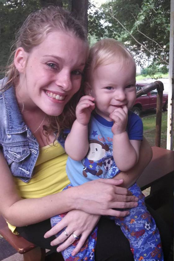 الطفل المصدوم ينتقل لحضانة خالته وخاله بعد سجن جدته المدمنة صورة رقم 2 الطفل المصدوم ينتقل لحضانة خالته وخاله بعد سجن جدته المدمنة صورة رقم 2