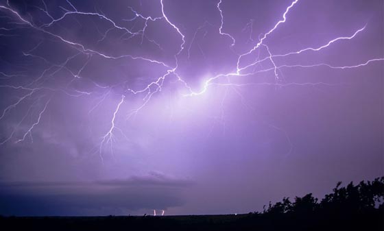  اطول صاعقة برق في العالم 200 ميل تضرب الولايات المتحدة صورة رقم 2