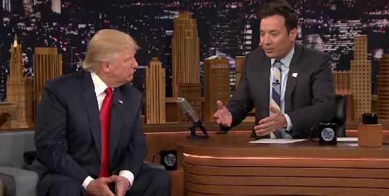 مذيع يعبث بشعر دونالد ترامب للتاكد من انه ليس مستعارا.. فيديو صورة رقم 3 مذيع يعبث بشعر دونالد ترامب للتاكد من انه ليس مستعارا.. فيديو صورة رقم 3