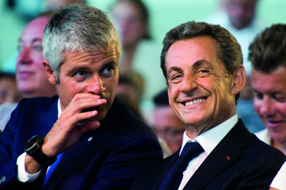 الضحك يسيطر على ملوك ورؤساء واميرات العالم صورة رقم 8