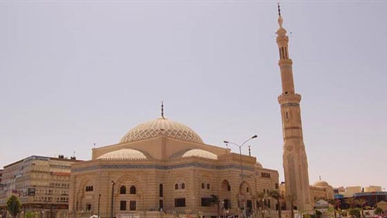 15 معلومة عن الشيخ الحصري.. أذّن بالامم المتحدة وعصته ابنته في الغناء صورة رقم 8 15 معلومة عن الشيخ الحصري.. أذّن بالامم المتحدة وعصته ابنته في الغناء صورة رقم 8