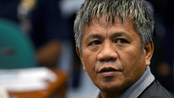 شهادة مروعة.. الرئيس الفلبيني قتل رجلا برشاش وامر بقتل العشرات صورة رقم 2