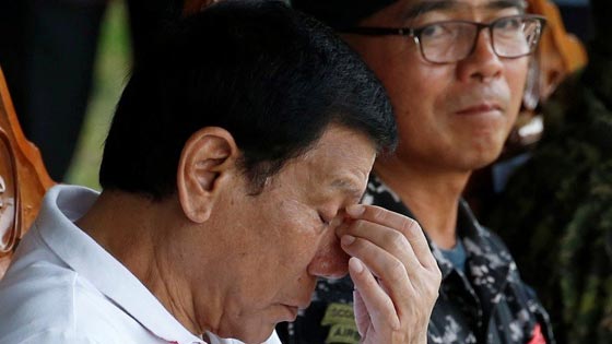 الرئيس الفلبيني القى أعدائه للتماسيح احياء وقطّع جثث ضحاياه صورة رقم 4