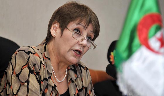 فضيحة.. كتاب الجغرافيا في الجزائر يعترف باسرائيل بدل فلسطين صورة رقم 1 فضيحة.. كتاب الجغرافيا في الجزائر يعترف باسرائيل بدل فلسطين صورة رقم 1