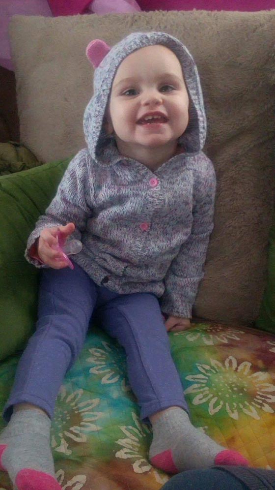 صور وفيديو.. اب يقتل طفلته بدافع الغيرة بعد ان شفيت من السرطان صورة رقم 5