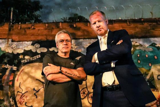 اخطر رجل في العالم قتل 300 شخص وفجّر 200 سيارة وخطف رئيس بلاده صورة رقم 5