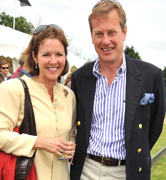  ابن عم ملكة بريطانيا يعترف انه مثلي: أعيش مع عشيقي وبناتي الثلاث صورة رقم 2