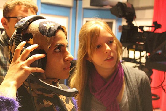  الطالبة ملاك آل داوود: أول مذيعة محجبة سعودية بقناة أمريكية صورة رقم 16