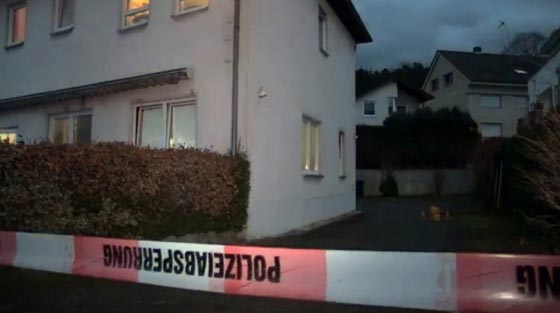 لاجئ سوري يعاقب زوجته ويرمي أطفاله من مبنى عالي صورة رقم 5 لاجئ سوري يعاقب زوجته ويرمي أطفاله من مبنى عالي صورة رقم 5