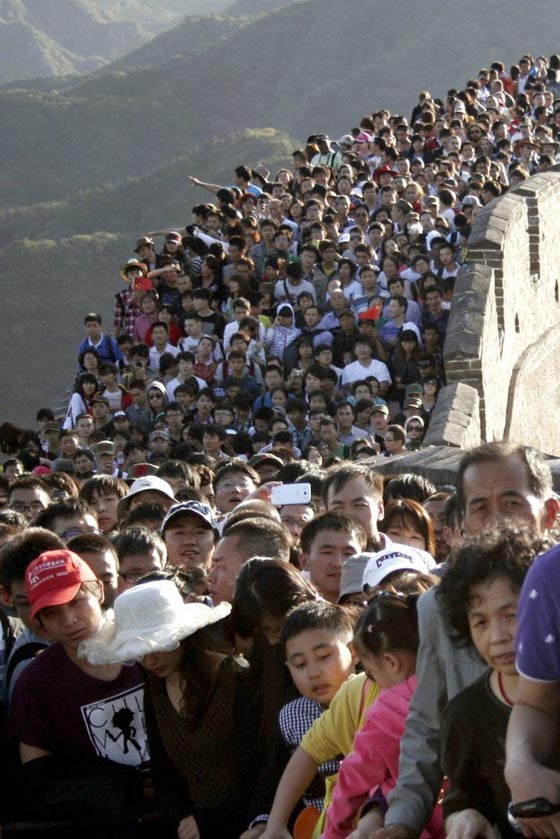  تشوه اجزاء من سور الصين العظيم احدى عجائب الدنيا صورة رقم 5