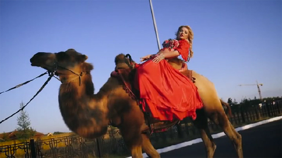 السلطات الروسية تحقق في فيديو كليب راقص صوّر في ساحة مسجد صورة رقم 4 السلطات الروسية تحقق في فيديو كليب راقص صوّر في ساحة مسجد صورة رقم 4