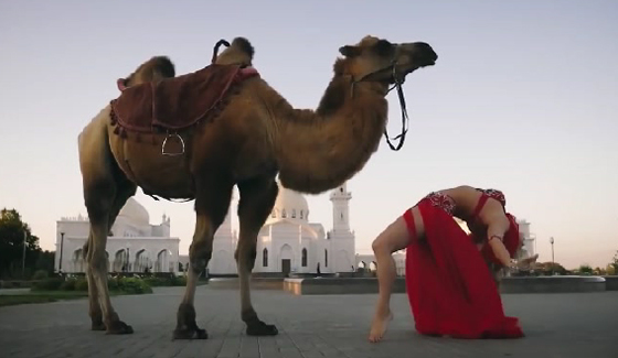 السلطات الروسية تحقق في فيديو كليب راقص صوّر في ساحة مسجد صورة رقم 5 السلطات الروسية تحقق في فيديو كليب راقص صوّر في ساحة مسجد صورة رقم 5