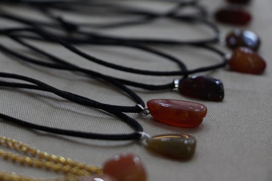 شاب غزي يمتلك كنزا من القطع الاثرية بعضها يعود الى قبل الميلاد صورة رقم 10 شاب غزي يمتلك كنزا من القطع الاثرية بعضها يعود الى قبل الميلاد صورة رقم 10