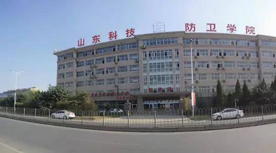 فتاة مدمنة على الانترنت تقتل امها جوعا وتطعن والدها بسكين صورة رقم 2