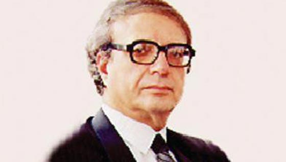 عالم مصري حصل على جائزة نوبل للحماقة في بحثه عن سراويل الفئران  صورة رقم 2