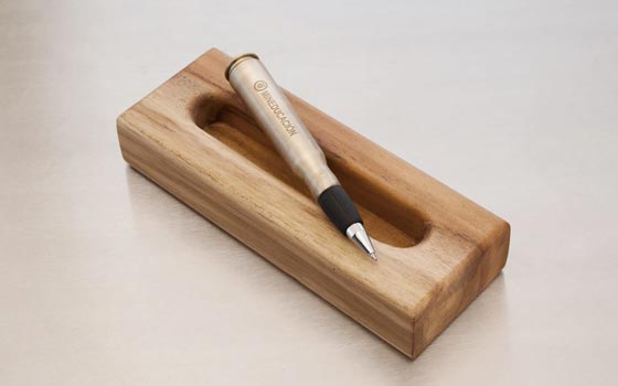 قلم من رصاصة ينهي حربا دامت 50 عاما وحصدت ارواح ربع مليون صورة رقم 5 قلم من رصاصة ينهي حربا دامت 50 عاما وحصدت ارواح ربع مليون صورة رقم 5