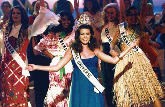 ترامب لا يحترم النساء ووصف ملكة جمال الكون بـ خنزيرة! صورة رقم 3 ترامب لا يحترم النساء ووصف ملكة جمال الكون بـ خنزيرة! صورة رقم 3