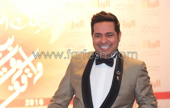 مليون مشاهد لكليب (حب غيري) يبعثون السرور في قلب حاتم العراقي صورة رقم 8