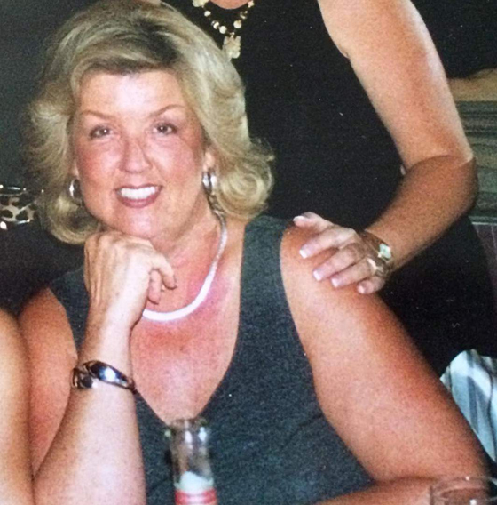 المرأة التي اتهمت بيل كلينتون باغتصابها تظهر مجددًا  صورة رقم 13