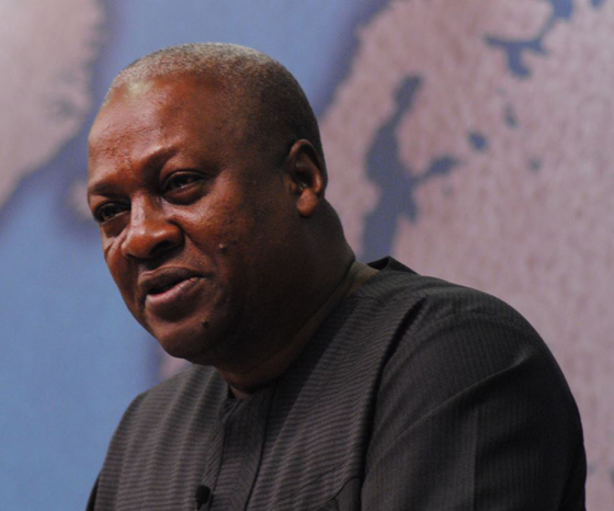 وزيرة مصرية تسافر بالدرجة الأولى ومسؤولين عالميين بالدرجة العادية صورة رقم 6