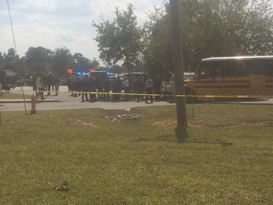 مراهق يقتل أباه بالرصاص ويواصل اطلاق النار في مدرسة قريبة  صورة رقم 13