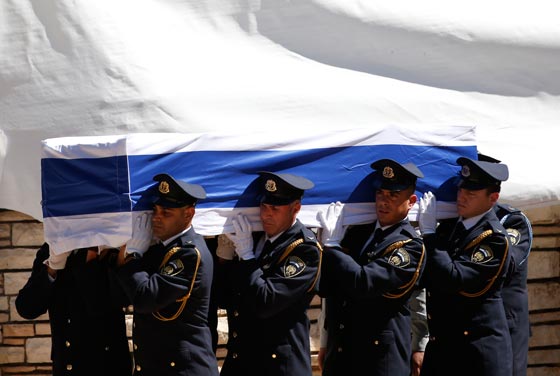 سر اسرار شمعون بيرس حول ايران يكشفه صحفي بعد موته صورة رقم 12