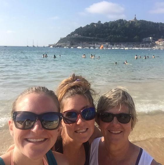 حادث مأساوي غريب.. وفاة شقيقتين اثناء النوم في منتجع والسبب غامض صورة رقم 6