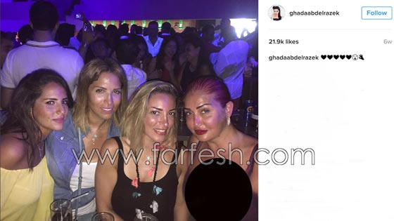 صور مثيرة للجدل سببت المشاكل لـ 5 فنانين هذا الصيف  صورة رقم 5
