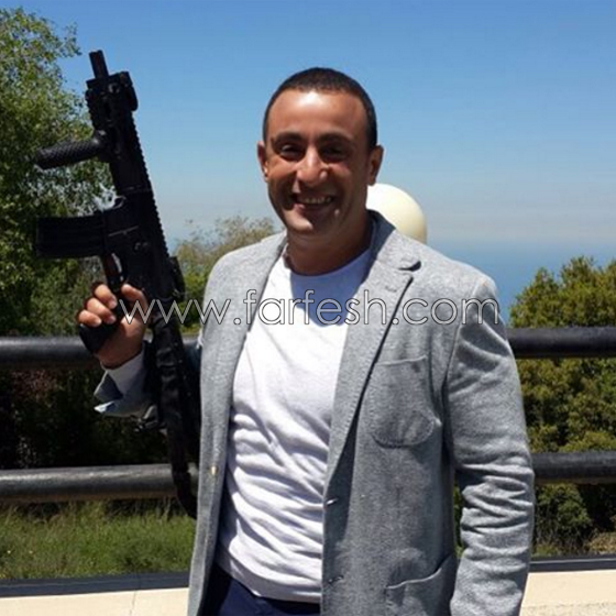 احمد السقا ينشر صورة سيلفي مع أبنائه ويقول: احلى ناس في حياتي صورة رقم 3