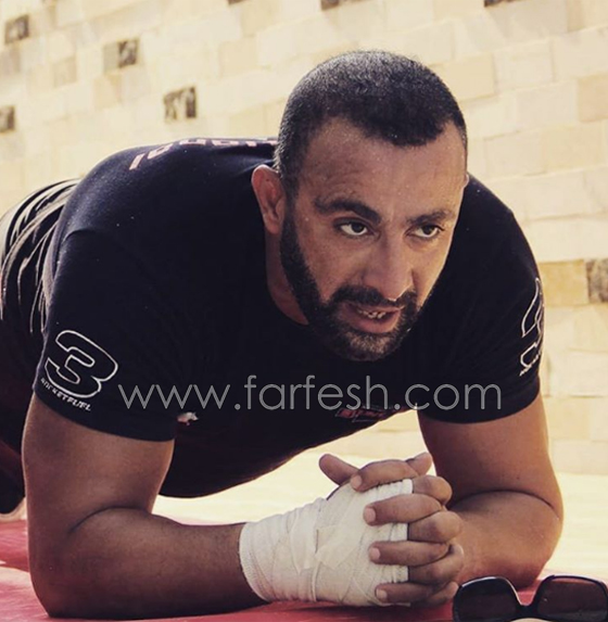 احمد السقا ينشر صورة سيلفي مع أبنائه ويقول: احلى ناس في حياتي صورة رقم 7