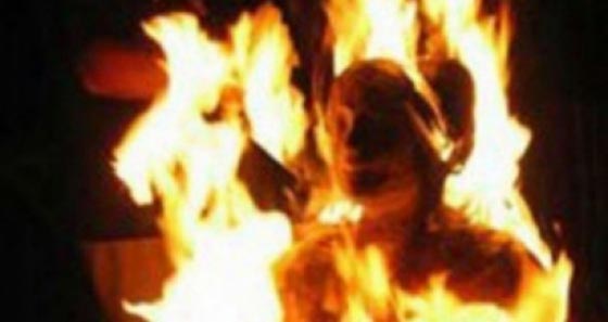  اراد احراق زوجته لانها طلبت الطلاق فاحترق هو صورة رقم 1