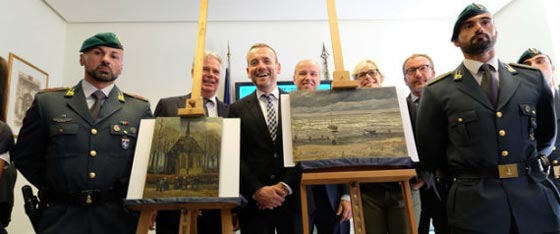  لوحتان لفان غوخ سرقتا قبل 14 عاما عثر عليهما في حوزة المافيا الايطالية صورة رقم 2