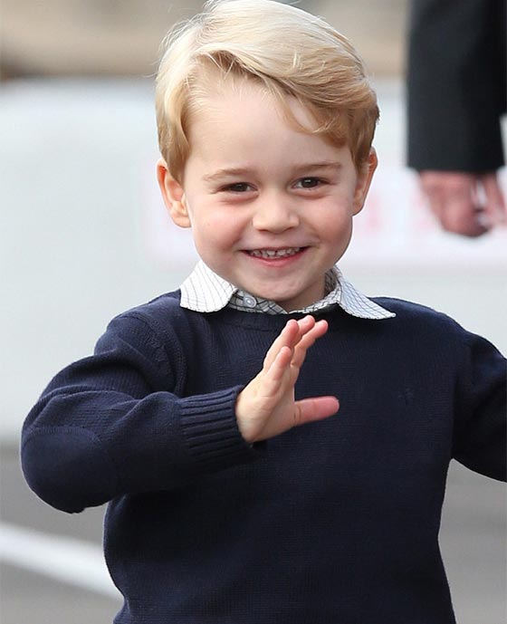 الأمير جورج يلوّح بحرارة بعد أن أحرج رئيس وزراء كندا صورة رقم 2 الأمير جورج يلوّح بحرارة بعد أن أحرج رئيس وزراء كندا صورة رقم 2